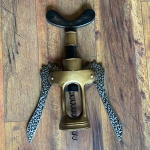 Metal cork screw